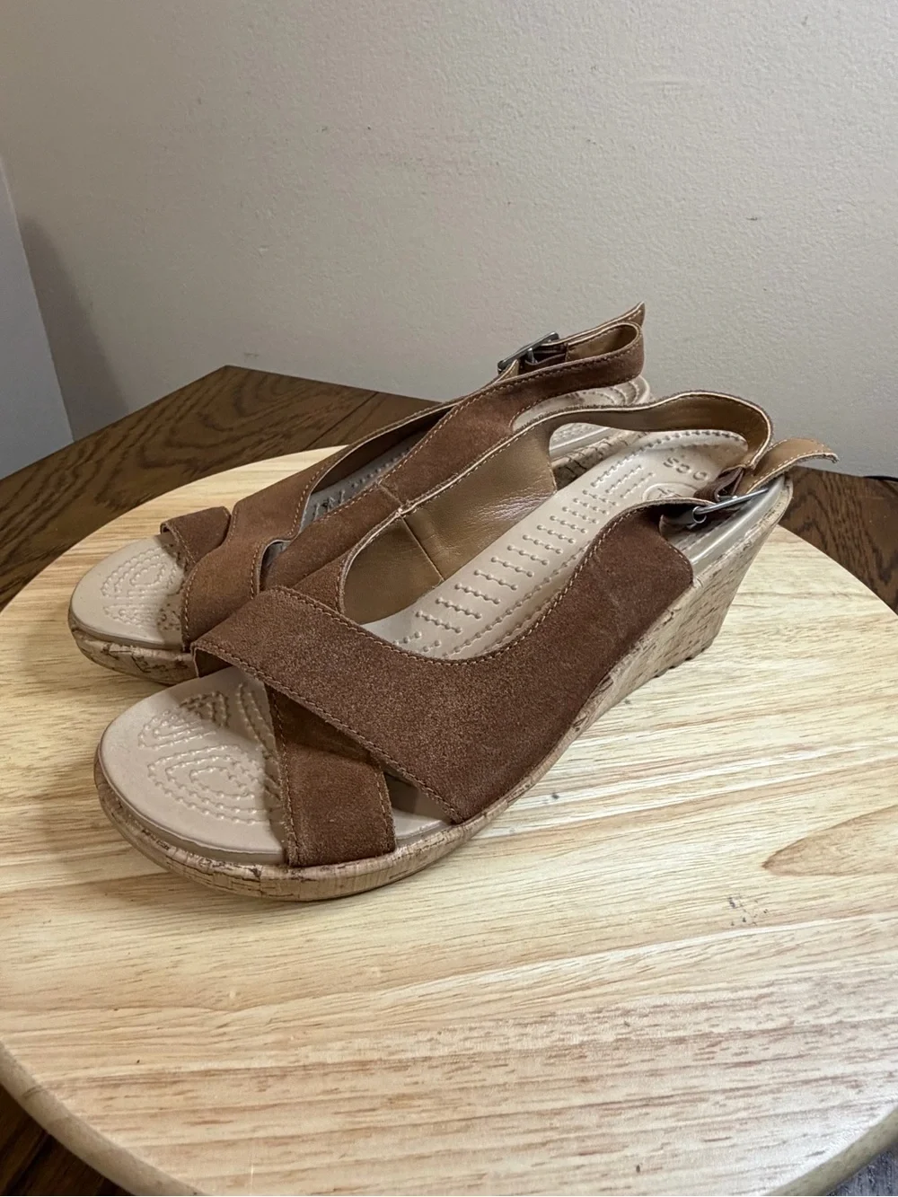 Crocs women’s A-Leigh Wedge sandals